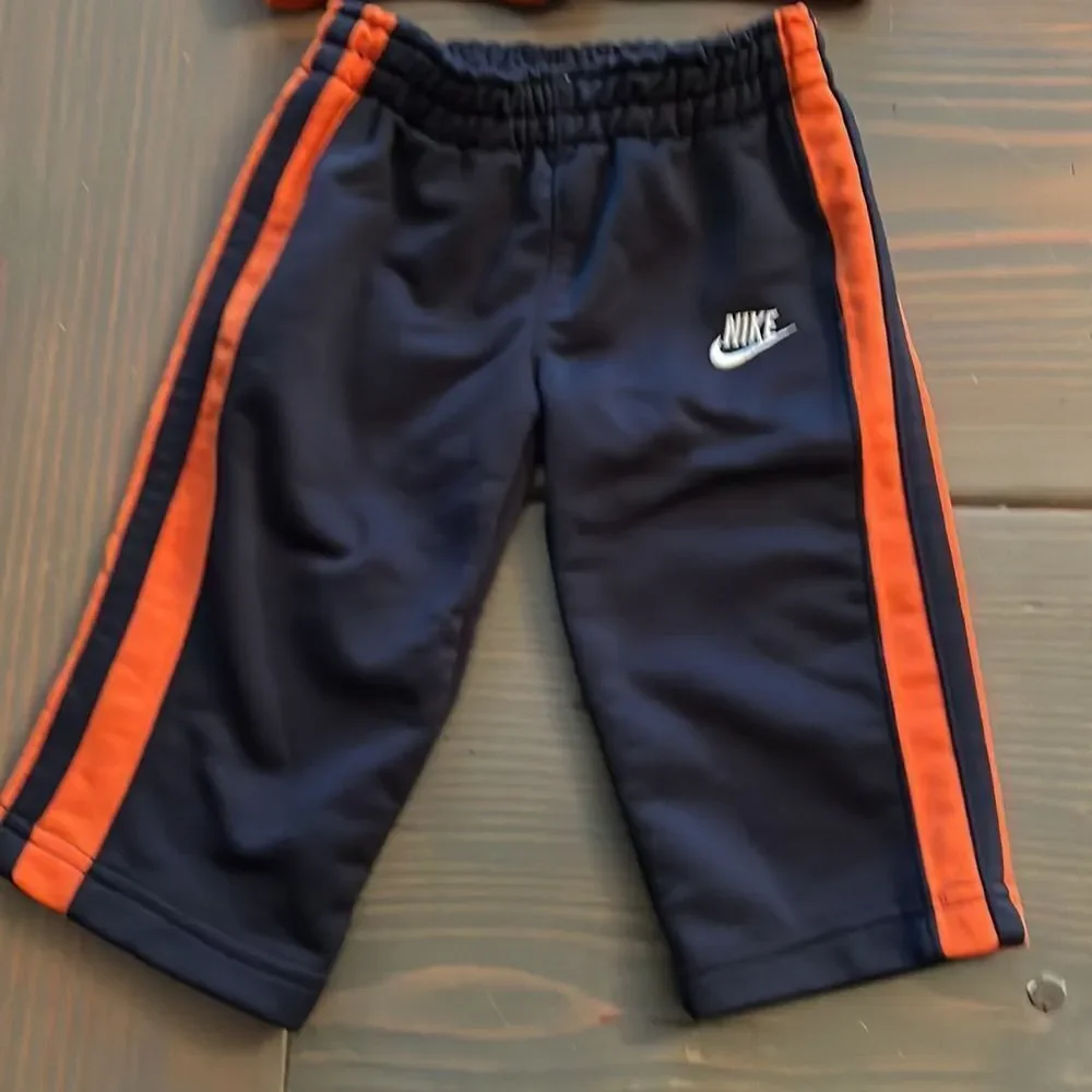 Nike Jogger Set (NWOT) - Picture 4 of 5